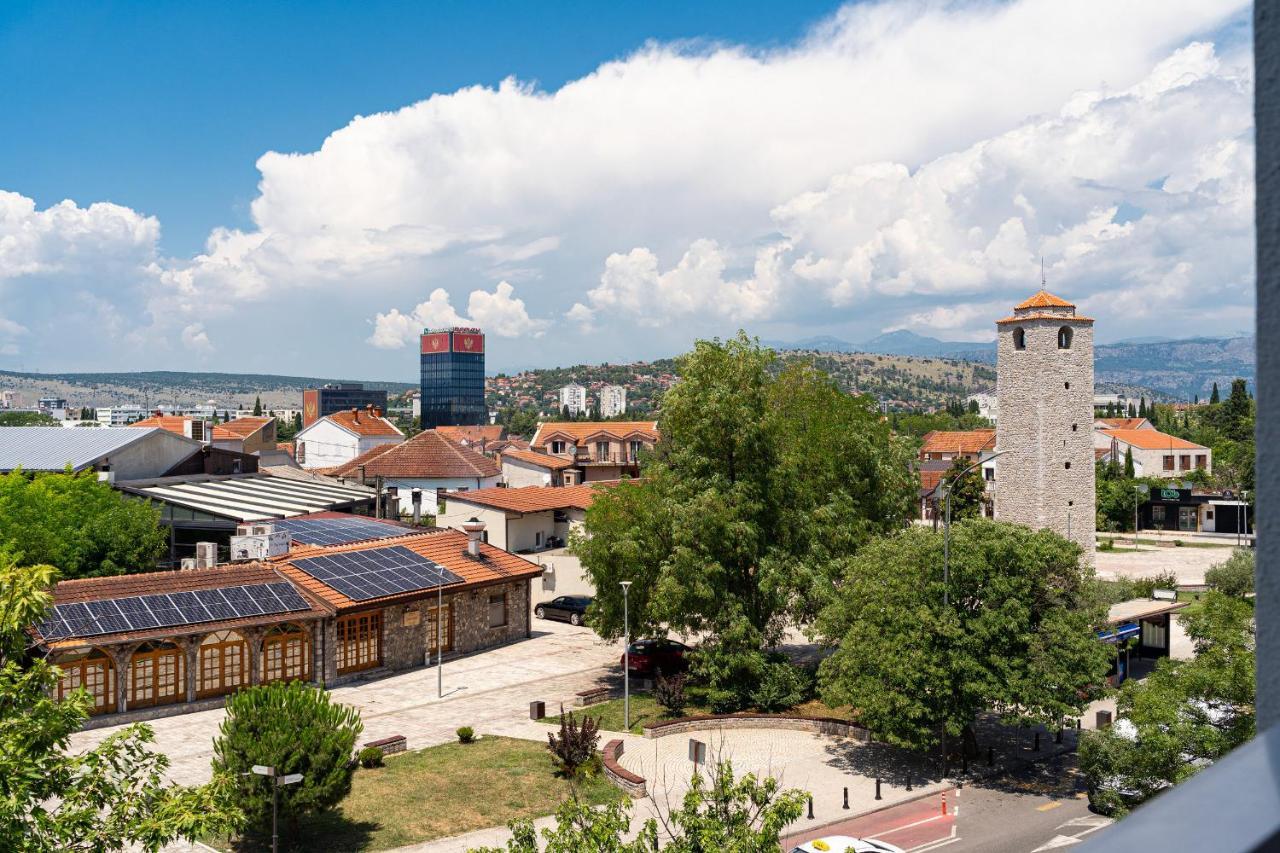 Clock Tower Lux Apartment Ποντγορίτσα Εξωτερικό φωτογραφία